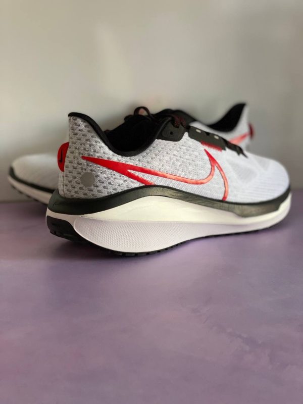 کتونی نایکی مردانه مدل Men's Vomero 17 – Verve Running - Image 5