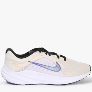 کتونی نایکی مدل Quest 5 Low-Top Running Shoes