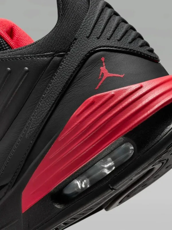 کتونی نایکی مدل Nike Air Jordan Max Aura 5 Shoes Black University Red DZ - Image 4