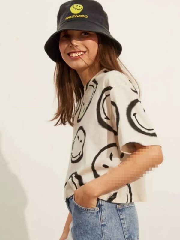 کراپ نخی استیکر H&M سوئدی - Image 2