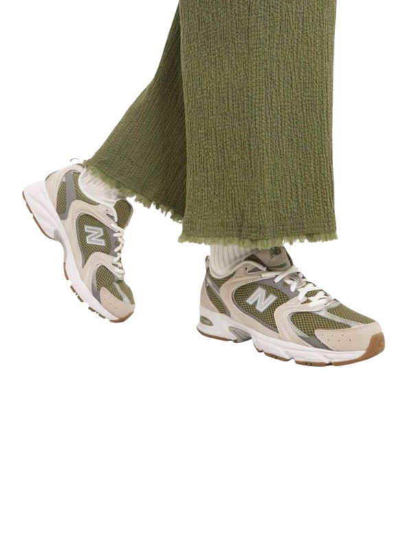 کتونی نیوبالانس مدل 530 trainers in green multi - Image 2