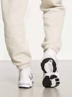 کتونی آدیداس مدل adidas orketro - Image 4