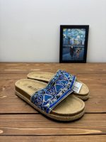 صندل نگین دار آبی