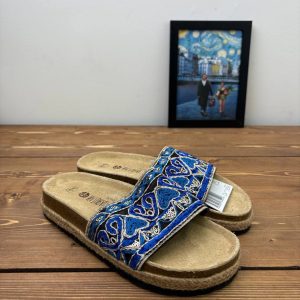 صندل نگین دار آبی