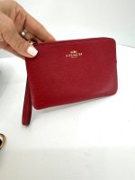 کیف پول دستی قرمز کوچ - Image 3