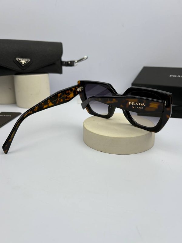 prada-15ws ( فریم هاوانا عدسی هایلایت آبی ) - Image 3