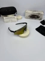 عینک اکلی زیتونی دسته مشکی - Image 4