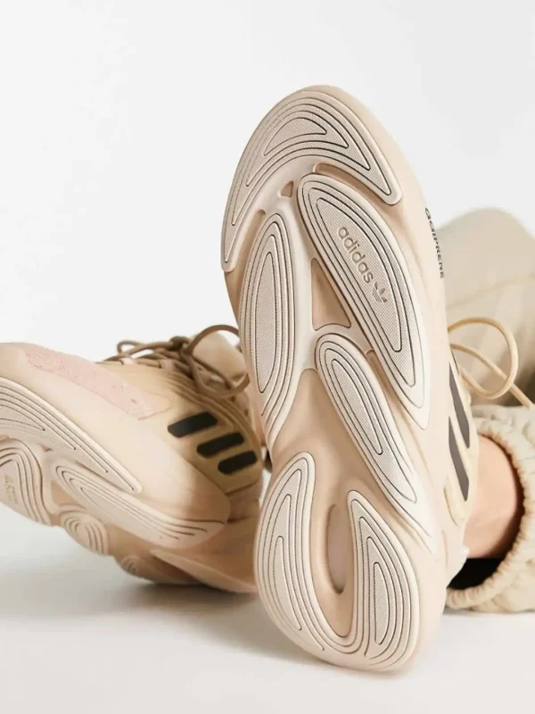 کتونی آدیداس مدلadidas Ozelia trainers - Image 4