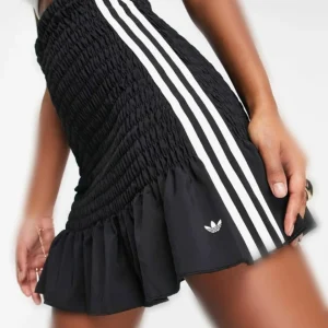 adidas Originals smocked skirtدامن  مشکی