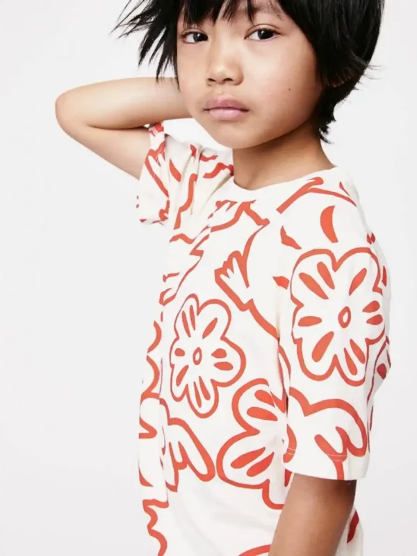 تیشرت بچگانه سفید برگ قرمز H&M - Image 3