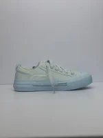 کتونی زنانه skechers
