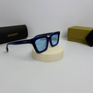 Burberry-B-4392 رنگ سرمه ای براق عدسی آسمانی