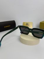 Burberry-B-4392 رنگ سبز  دودی - Image 5