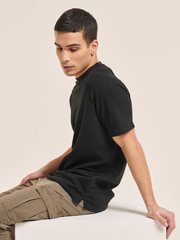 تیشرت ALCOTT مشکی - Image 4
