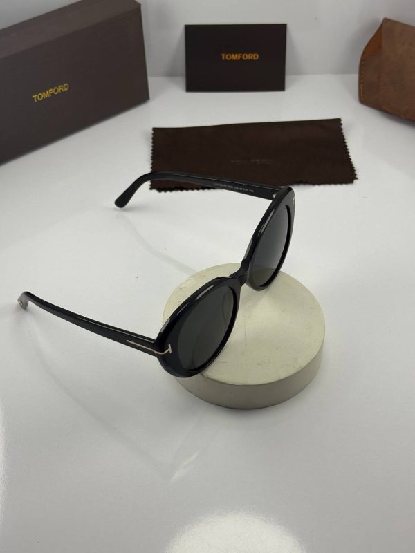 عینک tomford-1009 مشکی براق دودی - Image 2