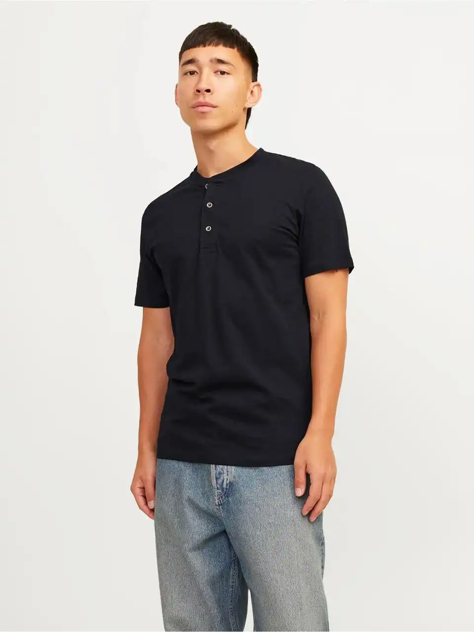 IMG_20250707_191245_758 تیشرت مشکی 3دکمه jack&jones - Image 1