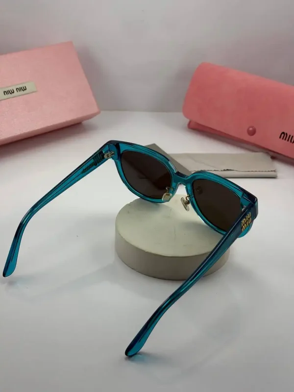 عینک miu miu -mu01zs فریم شفاف عدسی دودی - Image 5