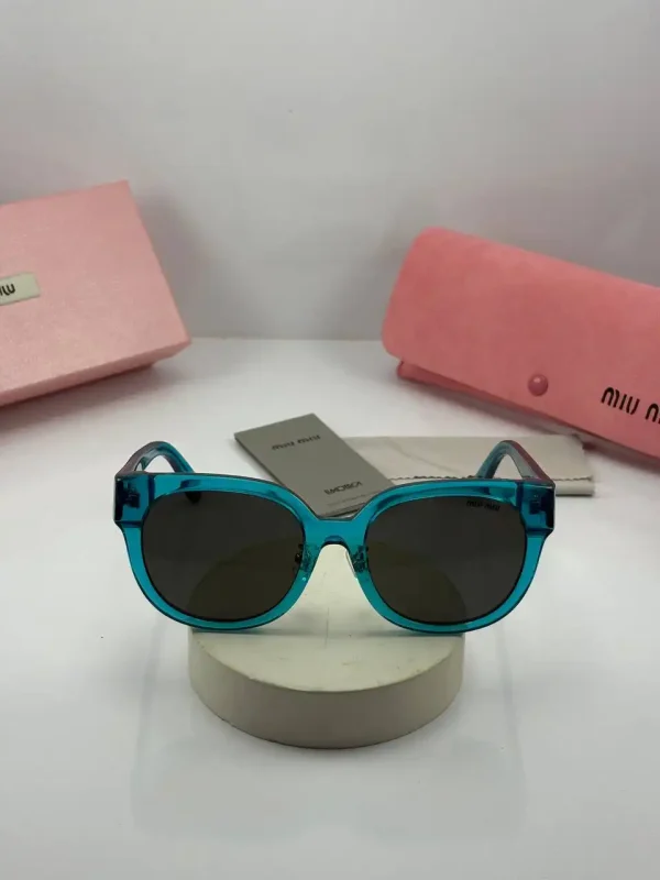 عینک miu miu -mu01zs فریم شفاف عدسی دودی - Image 2