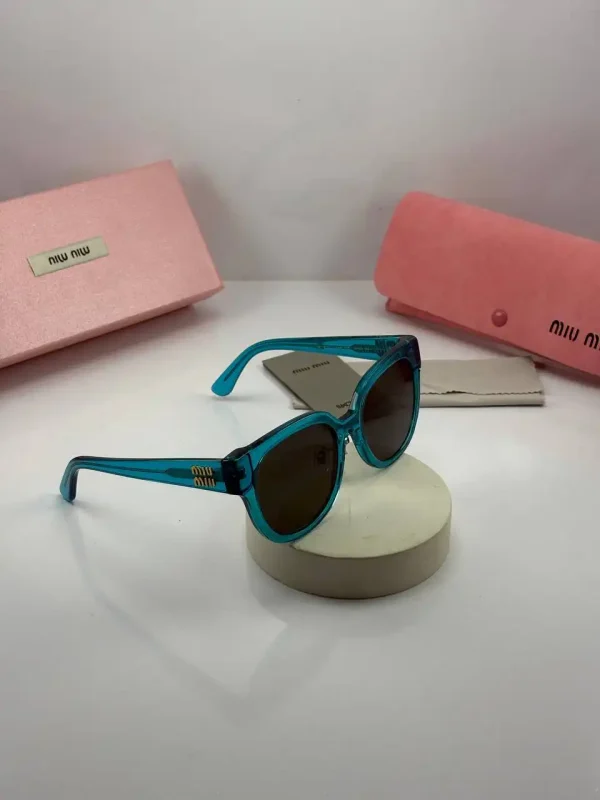 عینک miu miu -mu01zs فریم شفاف عدسی دودی - Image 3