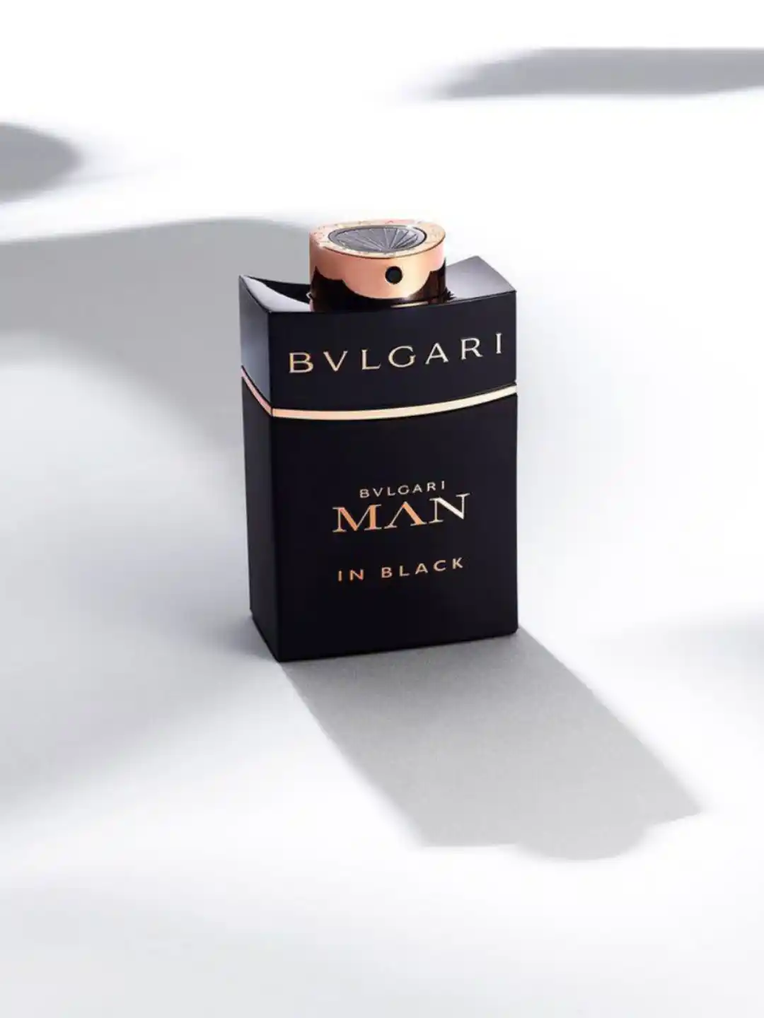 Picsart_25-08-29_03-27-18-613 عطر بولگاری من ان بلک | Bvlgari Man In Black - Image 1