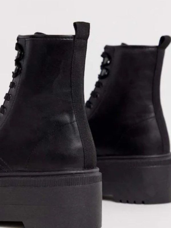 نیم بوت مشکی بند دار asos - Image 3