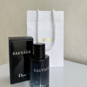عطر دیور ساواج پرفیوم | Sauvage Parfum