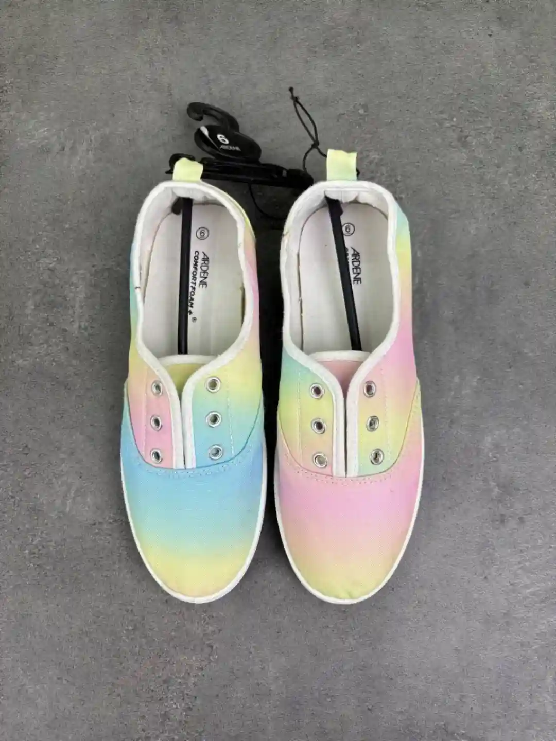 Picsart_25-09-06_15-48-06-950 کالج Basic Tie-Dye Sneakers - Image 1