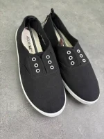کالج VenusCelia Women's Blaze Canvas Slip-On Sneaker - Image 2