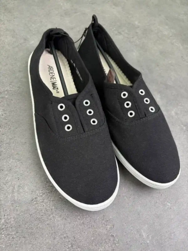 کالج VenusCelia Women's Blaze Canvas Slip-On Sneaker - Image 2
