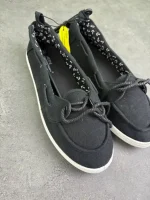 کالج Pleated Vamp Slip-On Sneakers - Image 2