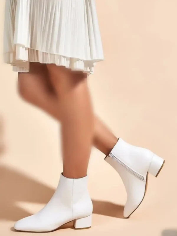 نیم بوت پاییزی سفیدboohoo - Image 2