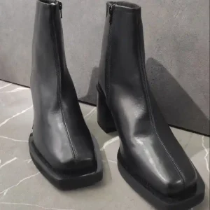 بوت چرمی مدل پنجه مربعی