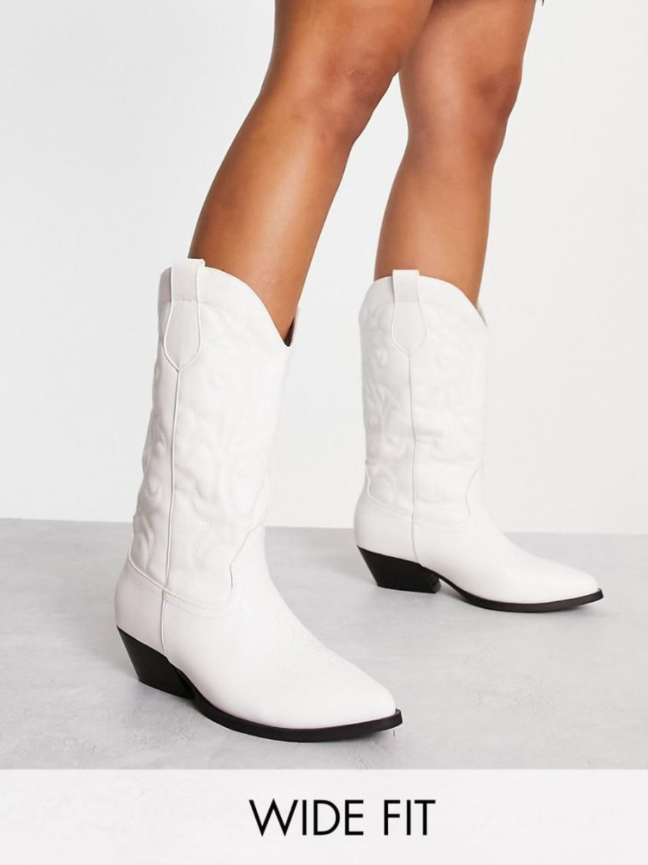 photo-output-compressed بوت وسترن زنانه تخت سفید –Asos - Image 1