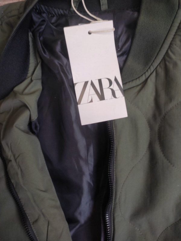 کاپشن مدل بمبِر سبز ارتشی ZARA - Image 2