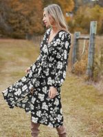 پیراهن آستین پفی گلدار مشکی و سفید - Image 3