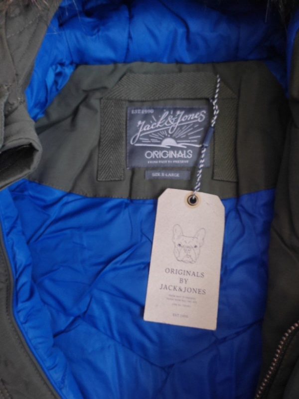 کاپشن برزنتی سنگین سبز ارتشی Jack&jones - Image 3