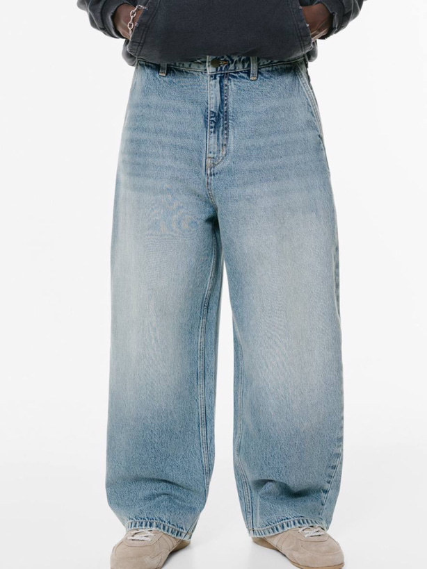 C0A652B5-847C-458C-B102-A324B389AC8D_converted شلوار بگی اسکیتر آبی یواش Pull&bear - Image 1