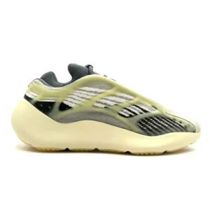 کتونی آدیداس مدل Adidas Yeezy Boost 700