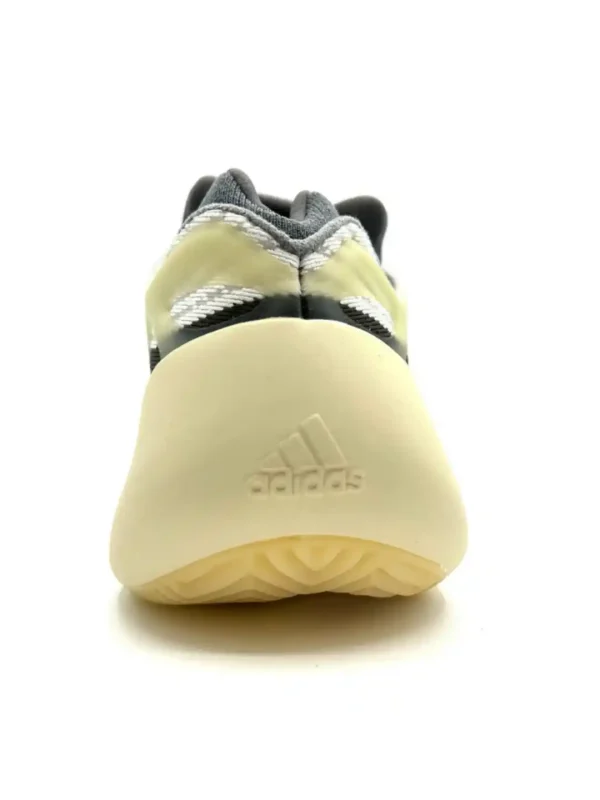 کتونی آدیداس مدل Adidas Yeezy Boost 700 - Image 4