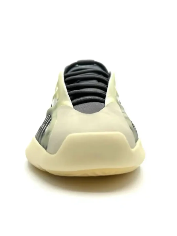 کتونی آدیداس مدل Adidas Yeezy Boost 700 - Image 3