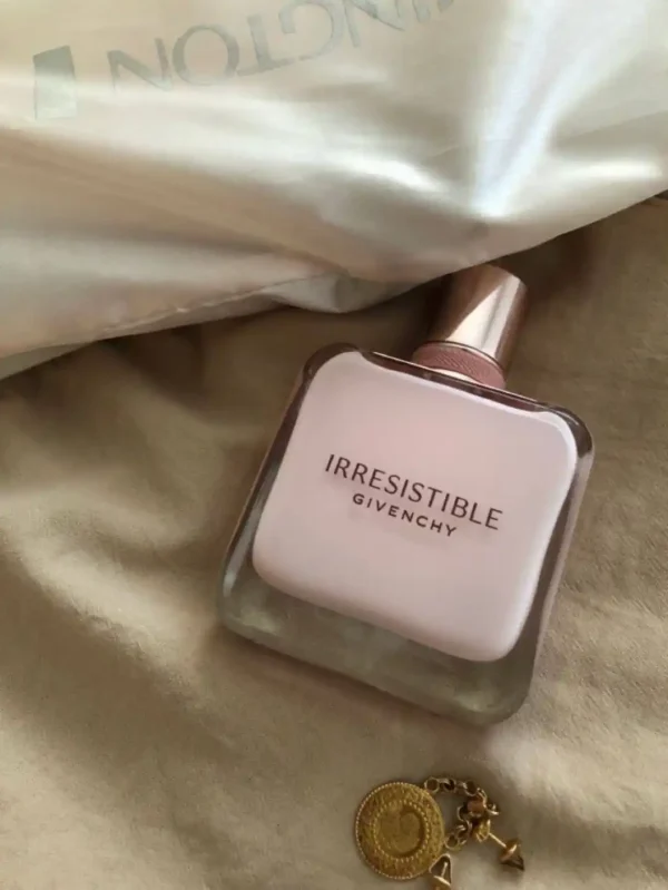 عطر جیونشی اریستیبل | Givenchy Irresistible - Image 4