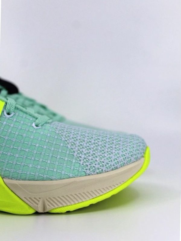 Nike Metcon 8 - Image 3