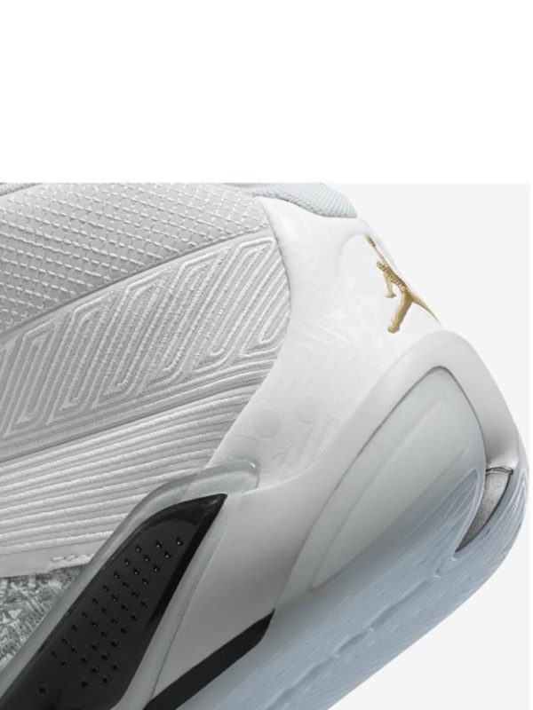کتونی سفید جردن مدل Air Jordan XXXVIII - Image 4