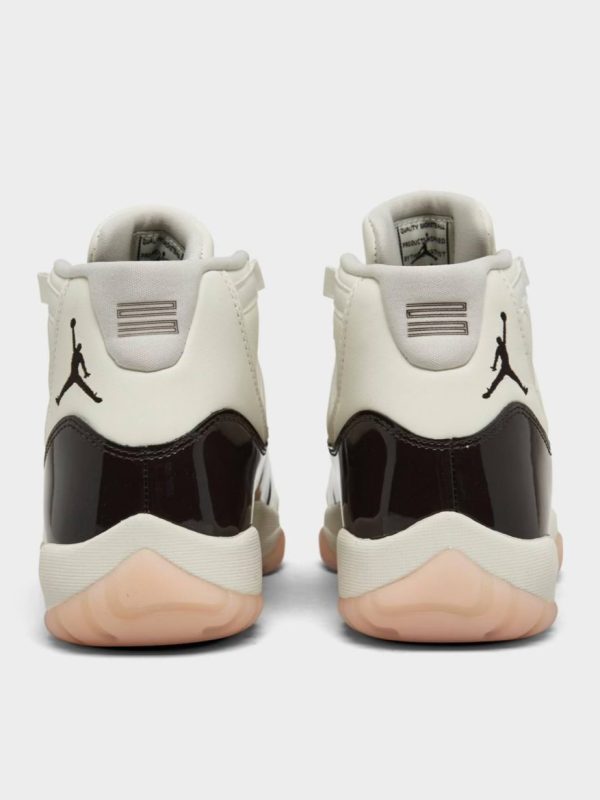Air Jordan Retro 11 - Image 4