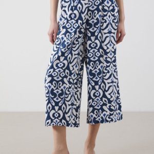 شلوار گل گلی سورمه ای lc waikiki