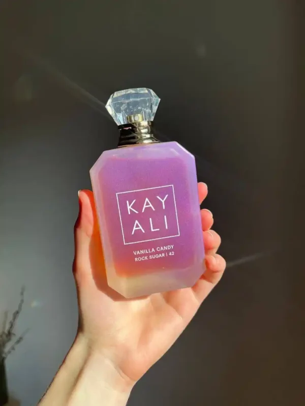 عطر کایالی وانیلا کندی راک شوگر۴۲ | Kayali Vanilla Candy Rock Sugar 42 - Image 2