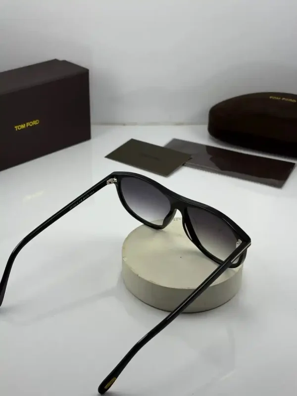 عینک ft-1027 n مشکی هایلایت - Image 4