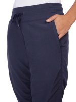شلوارک ورزشی مدل Comfort Fit سورمه ای - Image 3