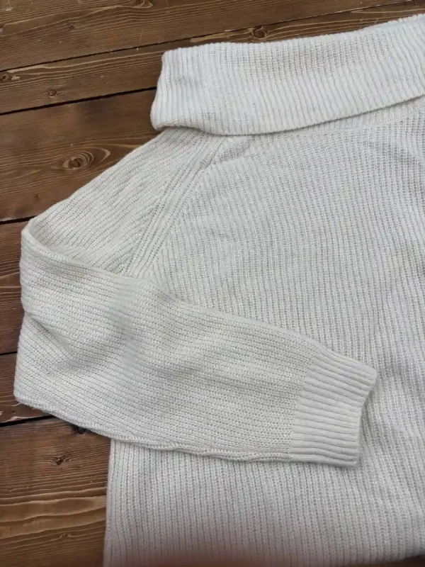 پلیور بافت یقه شل (Cowl Neck) زنانه کرم - Image 2