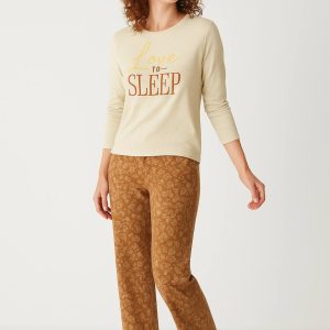 ست زنانه طرح Love to sleep کرم